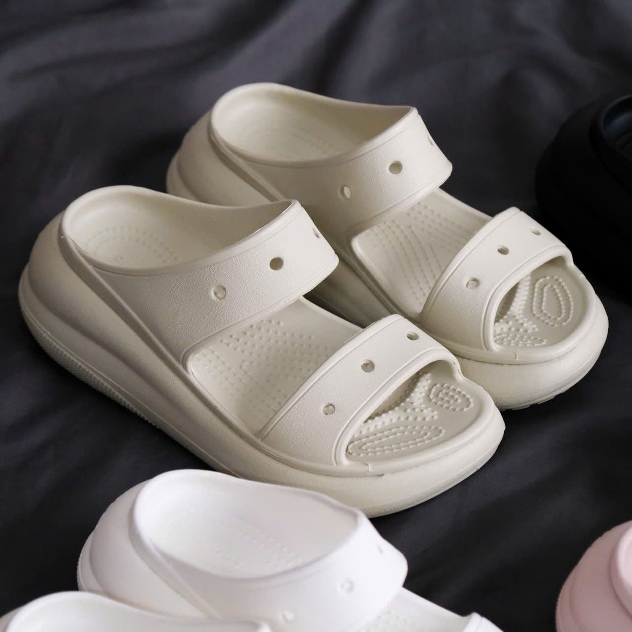  Dép Sandal Crush Classic 2 Quai Nữ Màu Trắng Đen Hồng Kem Đế Cao 7cm - Fox Sneaker 