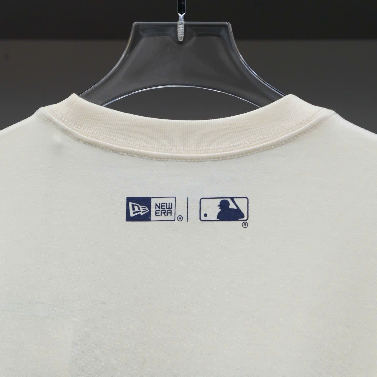  Áo Thun New Era New York Kem Thêu Đắp 1382369 Hàng Chính Hãng | Fox Sneaker 