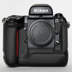 Máy ảnh Nikon Film F5 + Lens Film AF Nikkor 50mm F1.4