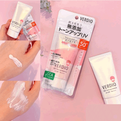 TINH CHẤT CHỐNG NẮNG NÂNG TONE SÁNG HỒNG DÀNH CHO DA NHẠY CẢM OMI VERDIO SPF50+ PA++++ 50G ( NHÃN HỒNG)