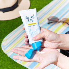 Kem chống nắng toàn thân và Mặt Biore UV Aqua Rich Watery Essence/ProTect Lotion/ Gel SPF 50+/ PA++++ 50g/70ml