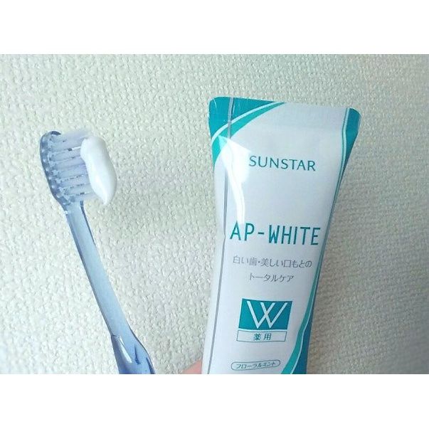 Kem Đánh Răng Trắng Răng Sunstar - AP White 110g