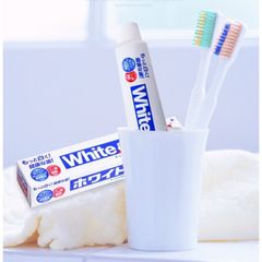 Kem Đánh Răng White & White Lion Nhật Bản, Giúp Làm Trắng Trăng, Hơi Thở Thơm Mát, Chắc Khoẻ, Ngừa Sâu Răng 150G