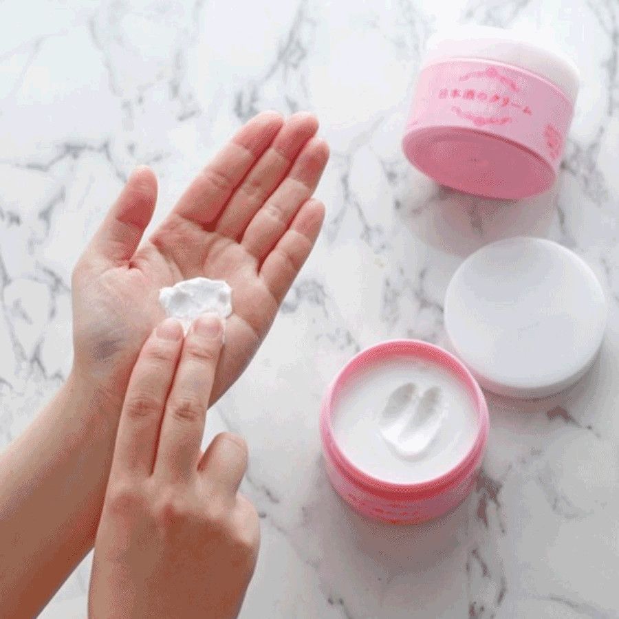 Kem Dưỡng Ẩm Sáng Da Nước Gạo Sake Nhật Bản Kikumasa Sake Cream 150g