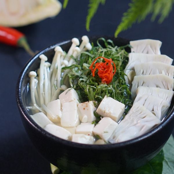  Canh mít non kim châm lá lốt 