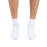  VỚ THỂ THAO NỮ ON PERFORMANCE MID SOCK W 