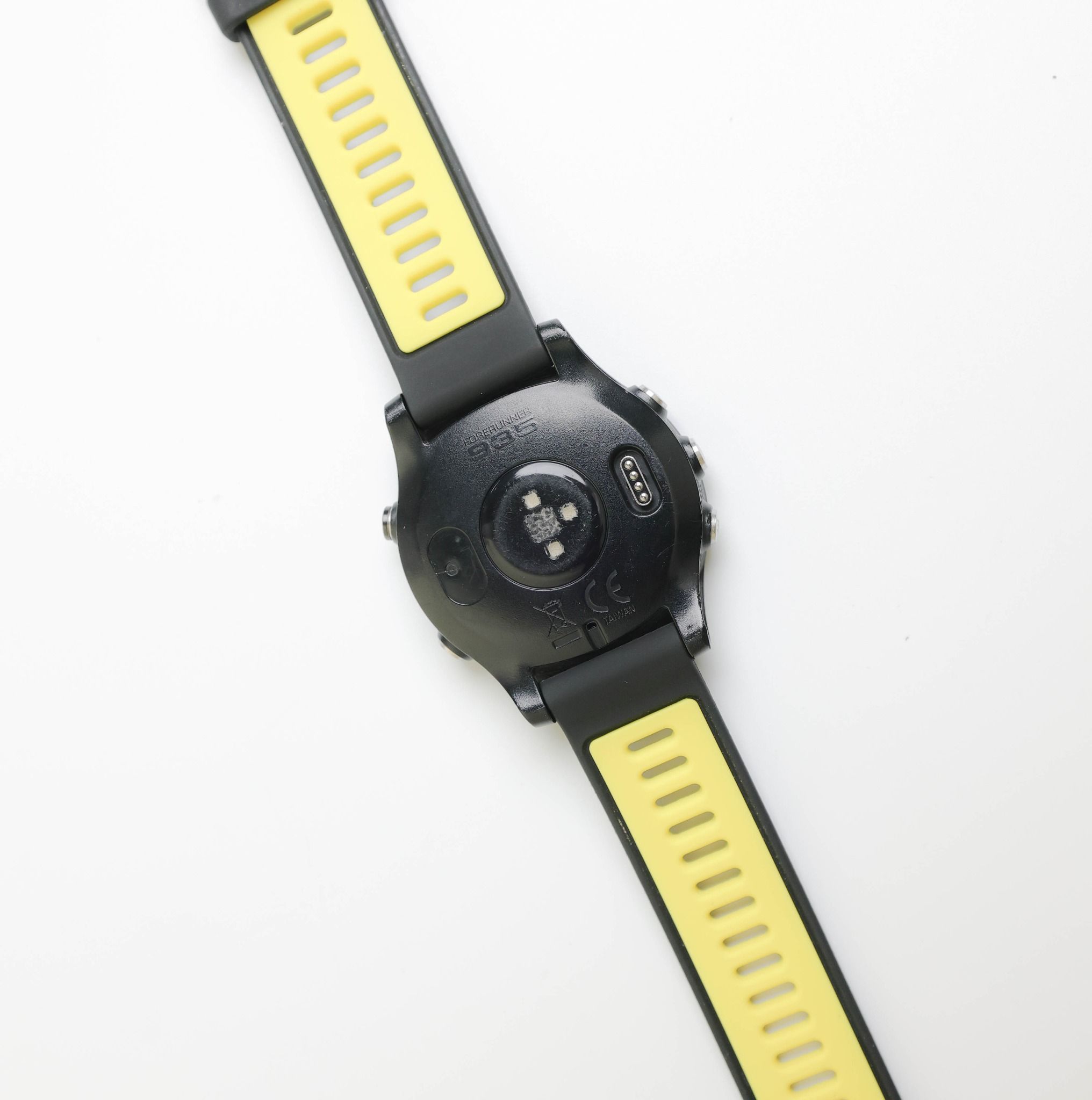 ForeAthlete 935 | スマートウォッチ | Garmin 日本
