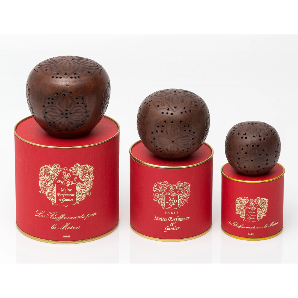 Quả cầu hổ phách Maitre Parfumeur et Gantier POMME D'AMBRE Amber Ball
