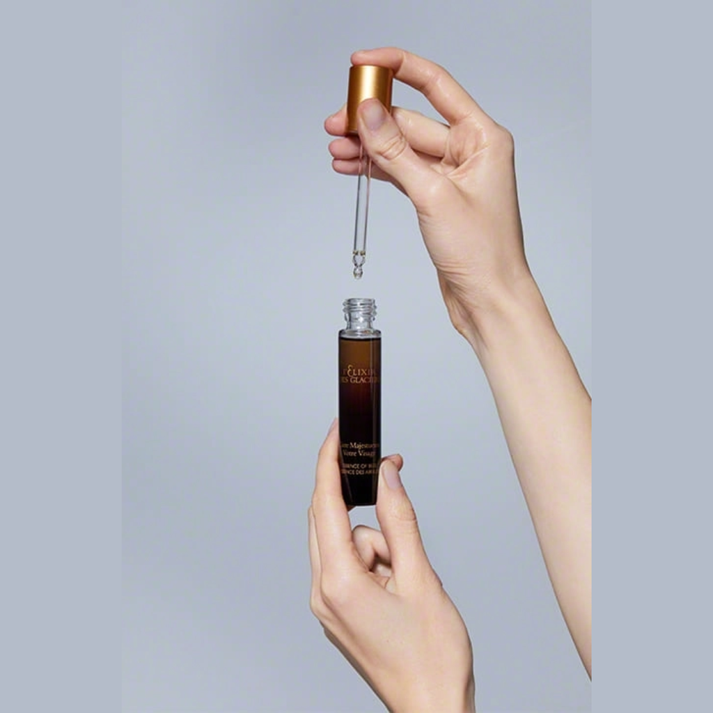 Dầu nuôi dưỡng sắc đẹp Valmont CURE MAJESTUEUSE