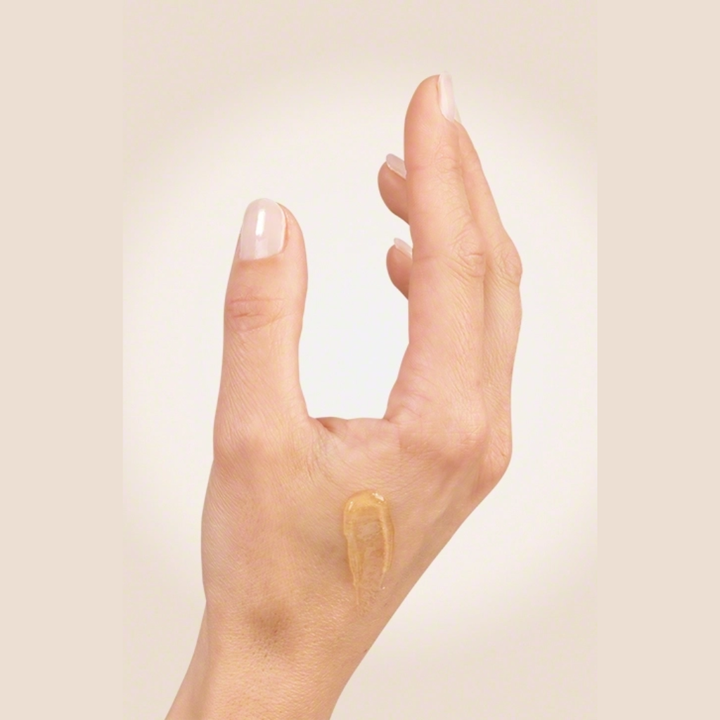 Serum nâng cơ vùng mắt Valmont SERUM MAJESTUEUX VOS YEUX