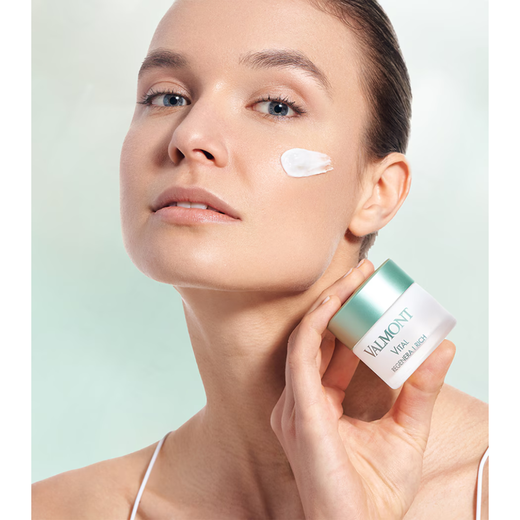 Kem dưỡng phục hồi sức sống & giàu dưỡng chất cho da mặt Valmont VITAL REGENERA I RICH