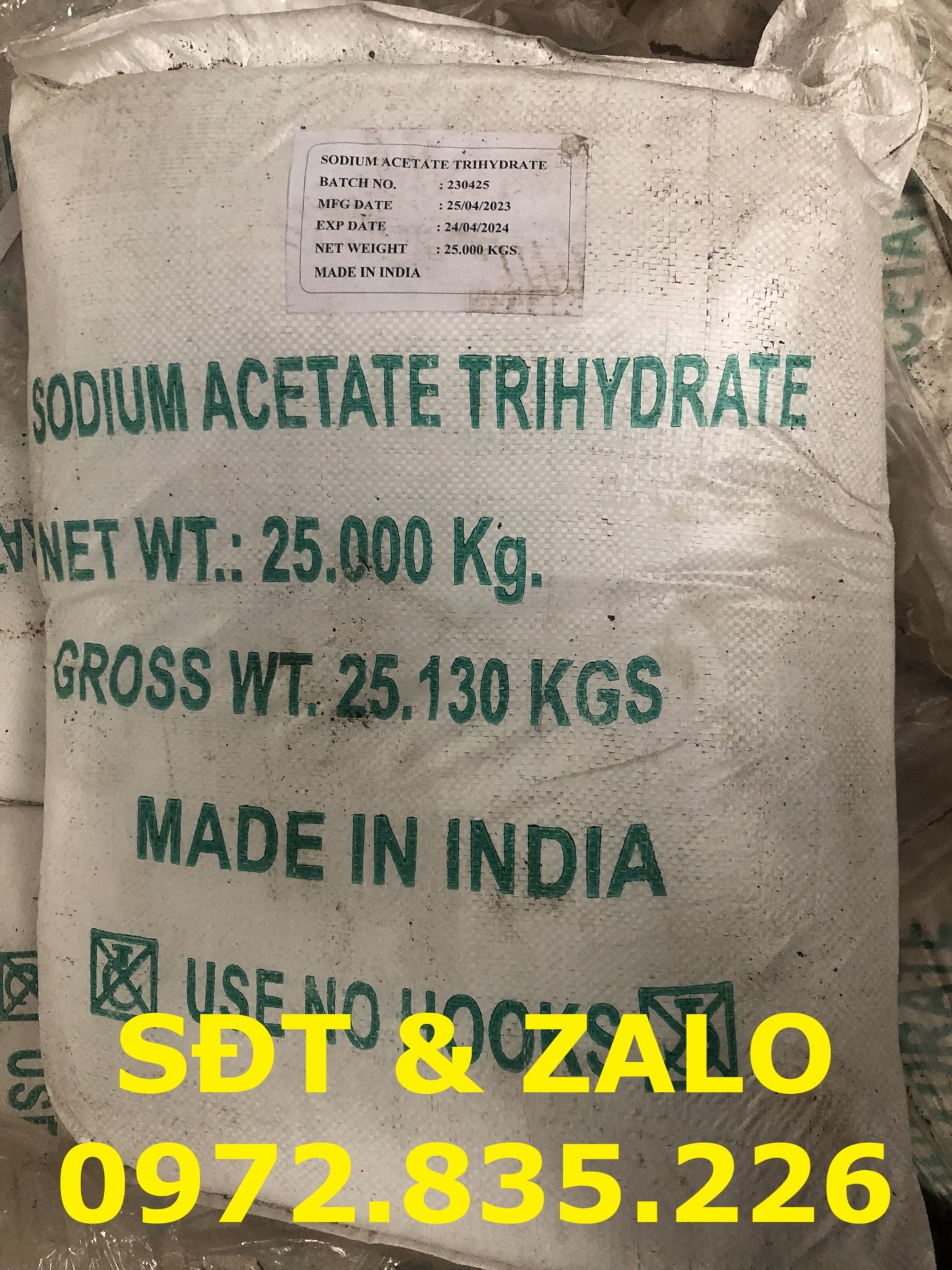  Sodium Acetate Trihydrate - Natri Axetat - CH3COONa.3H2O 