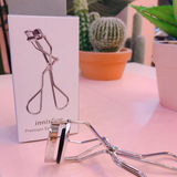  Kẹp Bấm Mi Cong Vút Innisfree Premium Eyelash Curler 