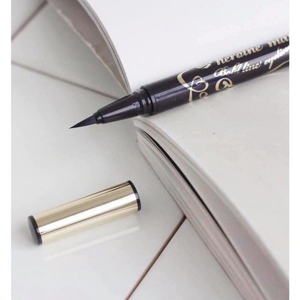  Bút Kẻ Mắt Nước Nét Mảnh, Lâu Trôi Kiss Me Heroine Make Smooth Liquid Eyeliner 0.4ml 
