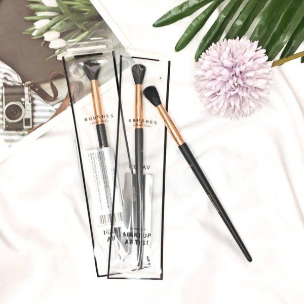  Cọ tán phấ mắt Vacosi Fluff Blender E16 