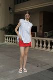  Striped Sleeveless Shirt 