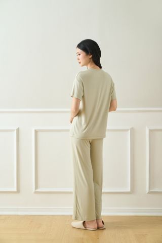  Bộ cộc tay quần dài mặc nhà màu xanh lá nhạt 