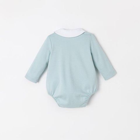  Body suit dài tay màu xanh cổ đức thêu trang trí trước ngực 