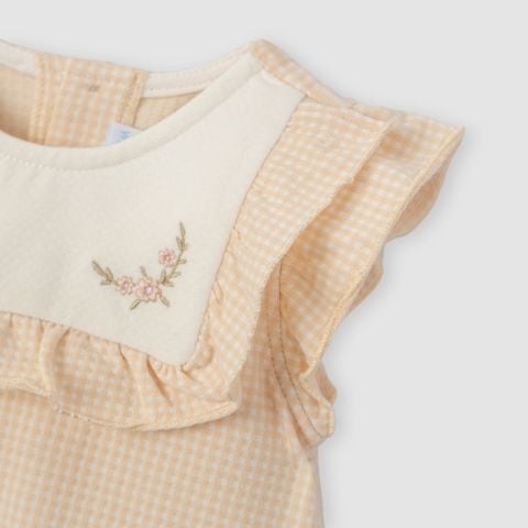  Bodysuit cộc tay kẻ caro nâu thêu trang trí 