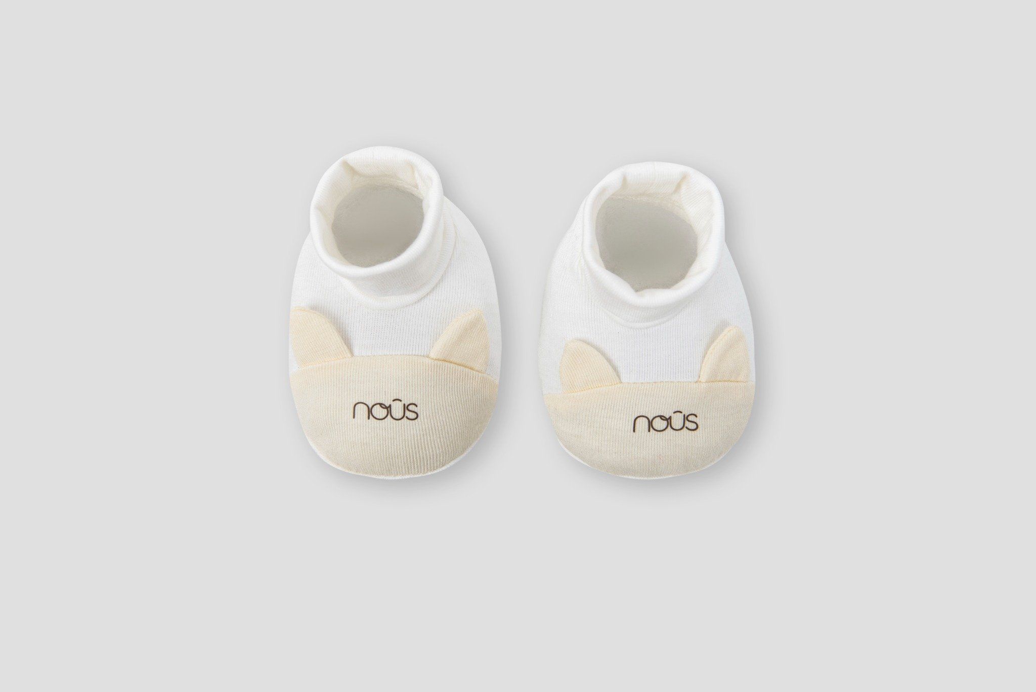  Set BTBC màu trắng phối màu vàng NB 
