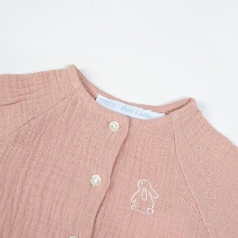  Set quần áo dài hồng vỏ đỗ thêu ngực 