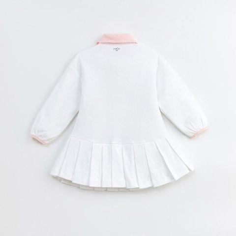  Váy dài màu trắng cổ polo xếp ly 