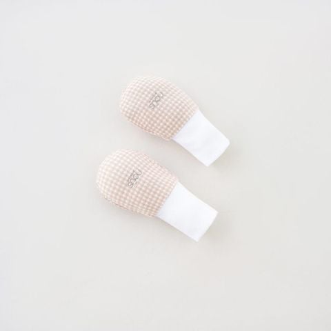  Set quà tặng 9 món kẻ nâu phối màu trắng 