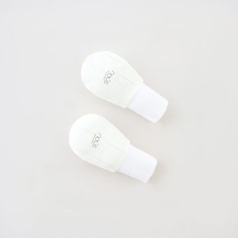  Set quà tặng 9 món kẻ nâu phối màu trắng 