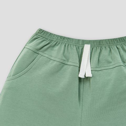  Bộ cộc cài vai màu trắng phối xanh lá kèm mũ 