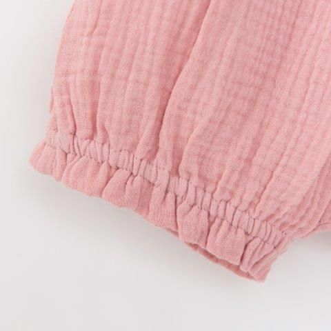  Bộ áo trắng tay bồng quần bomber màu hồng 