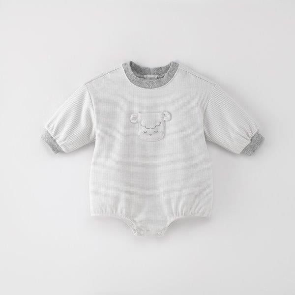  Set Romper kẻ xám kèm mũ thêu cừu 