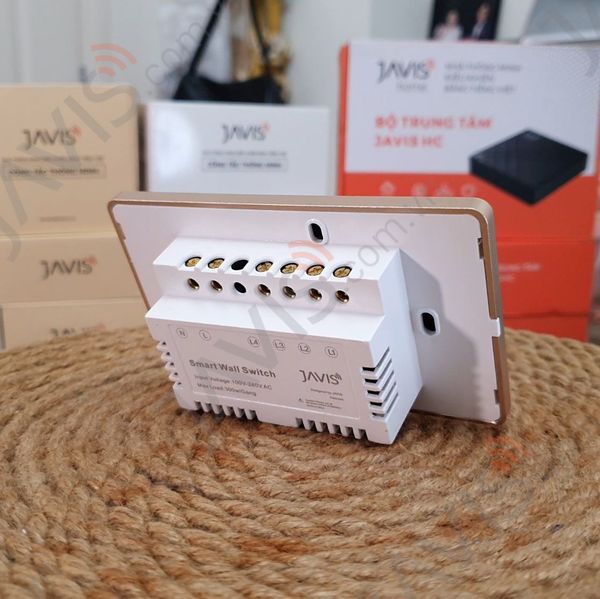 Công tắc Zigbee JAVIS 4 nút chữ nhật đen viền vàng