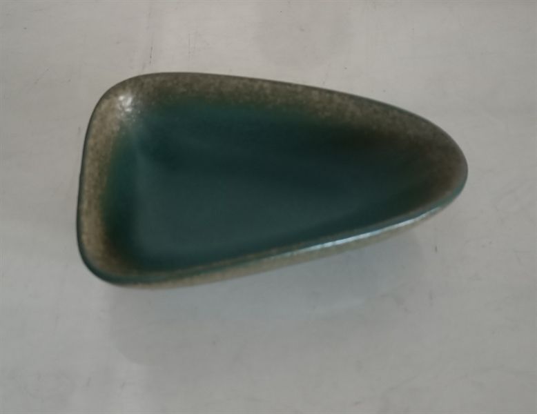  Aphrodite - Oval Plate 13 x 9cm - Dĩa oval 13 x 9cm xanh ngọc bích viền nâu (matte) 