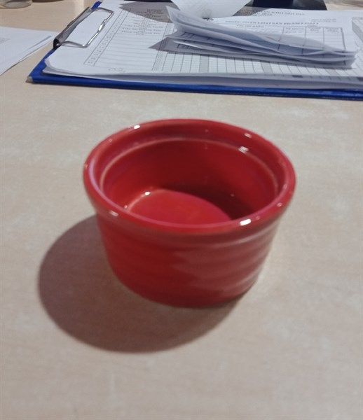  Sauce Dish 7 x 4cm - Chén sốt sọc tròn 7 x 4cm màu đỏ 