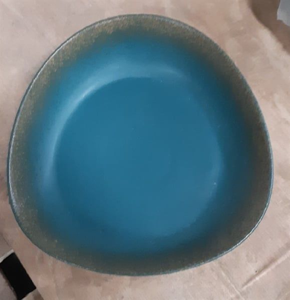  Aphrodite - Triangle Plate 26.5cm - Dĩa tam giác 26.5cm xanh ngọc bích viền nâu (matte) 