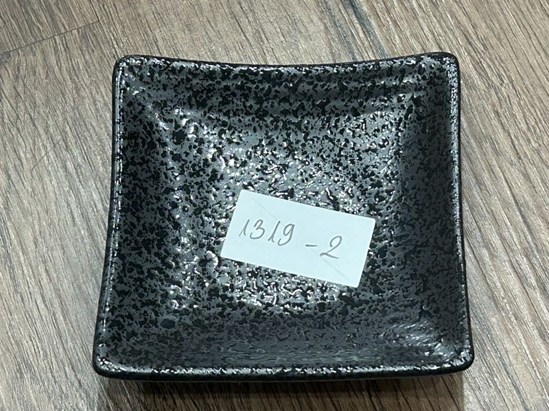  Noir - Square Sauce Dish 10 x 2.8cm - Dĩa chấm vuông 10 x 2.8cm đen không vệt 
