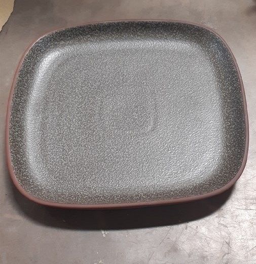 Terracotta - Square Coup Plate 28cm - Dĩa vuông 28cm tử sa phun xanh rêu 