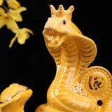  Décor - Tượng "Kim Vương Ất Tỵ" màu vàng bắt chỉ vàng 