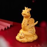  Décor - Tượng Quý Ông "Ất Tỵ Như Ý" màu vàng bắt chỉ vàng 