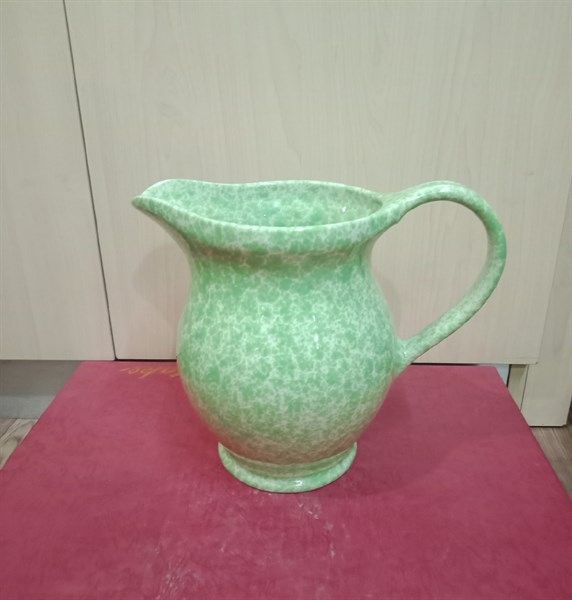  Bình hoa phun xanh lá DEKORERA 