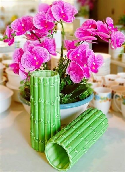  Vase_Bình hoa ống tre 25cm xanh lá 