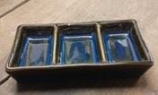  Saphir - 3-compartment Sauce Dish 12 x 6 x 2.5cm - Dĩa chấm 3 ngăn 12 x 6 x 2.5cm xanh viền nâu 