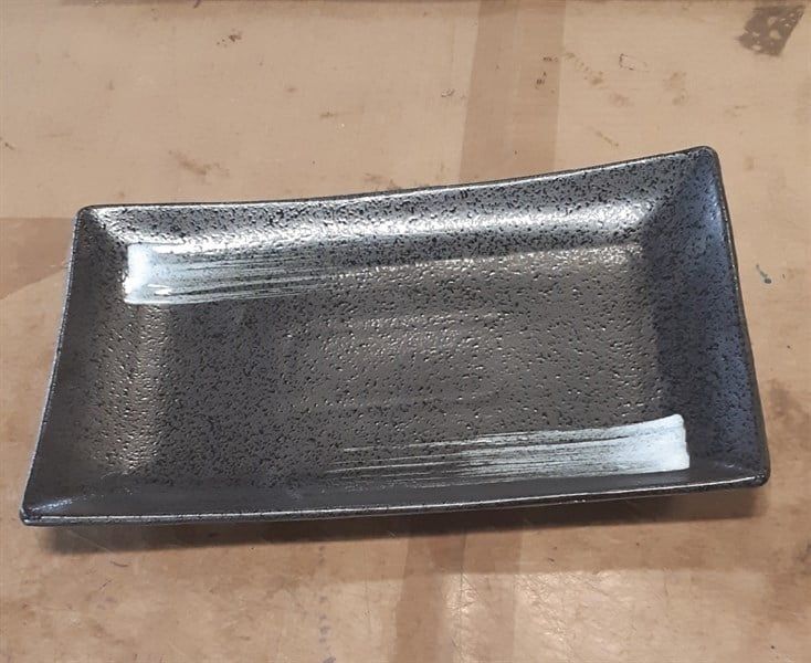  Noir - Rectangular Plate 32.5 x 20cm - Dĩa chữ nhật 32.5 x 20cm đen có vệt 