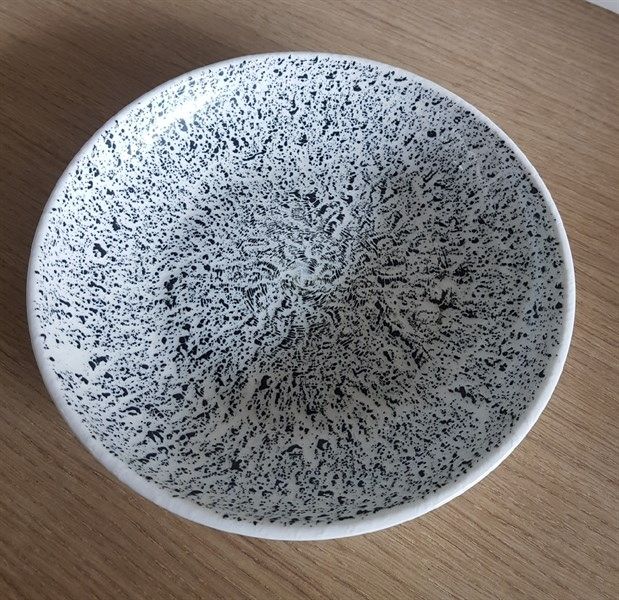  Universe - Round Coup Plate 20cm - Dĩa ảo 20cm trắng phun lòng đen 