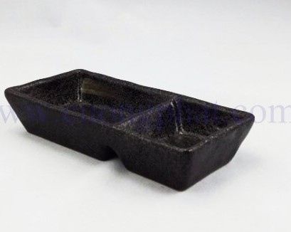  Noir - 2-compartment Sauce Dish 15 x 7 x 3cm - Dĩa 2 ngăn 15 x 7 x 3cm đen không vệt 