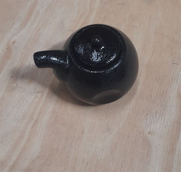  Noir - Soy Sauce Pot w/ Lid 10 x 7 x 7.5cm - Bình tương có nắp 10 x 7 x 7.5cm đen không vệt 