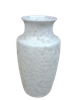 Vase 24cm - Bình hoa kim kê 24cm trắng phun san hô
