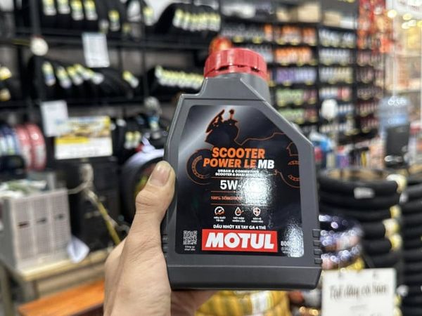  Nhớt tay ga Motul Scooter Power MB 5w40 800ml 