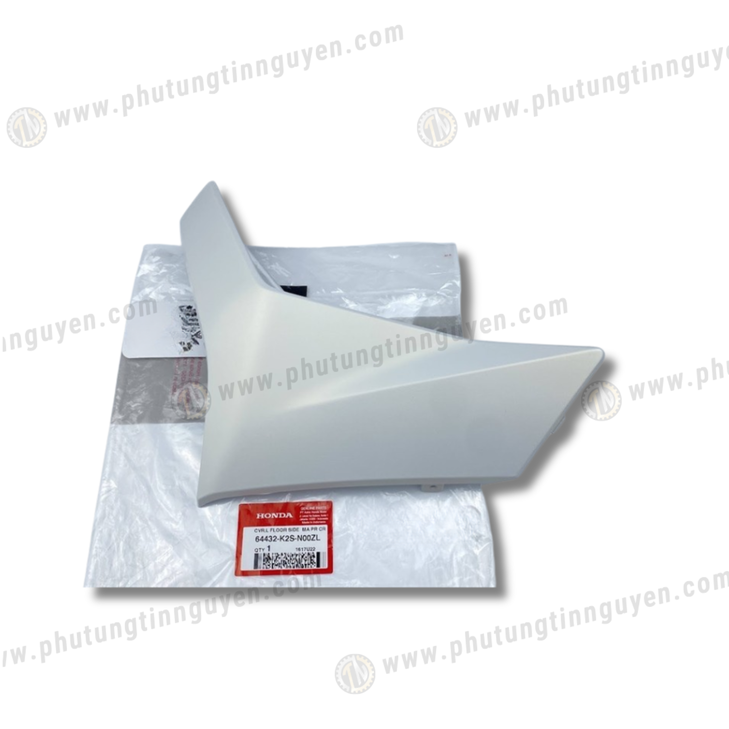  Nẹp lườn chắn bùn Vario 160, Click 160 màu trắng nhám chính hãng Honda Việt Nam 