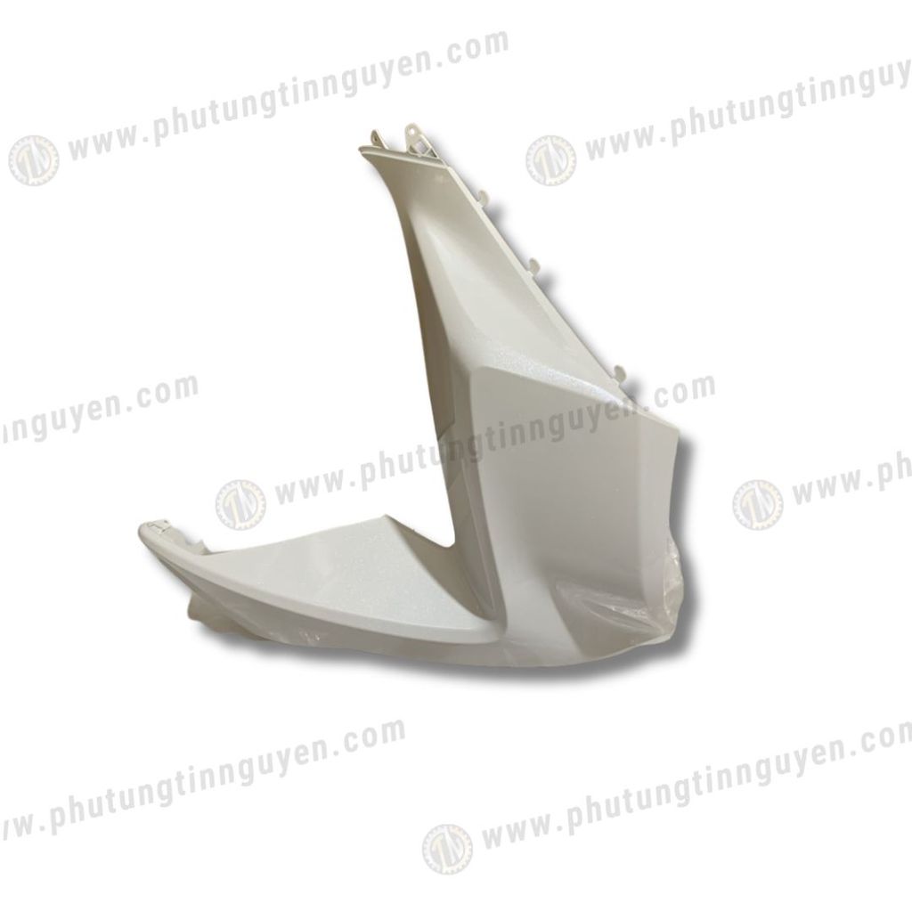 Má bửng ốp chóa đèn pha trước PCX 125 2015 2016 2017 ( Có bán lẻ từng bên ) màu trắng AA